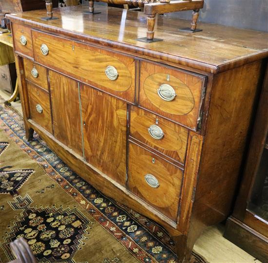 Regency mahogany and satinwood secretaire cabinet(-)